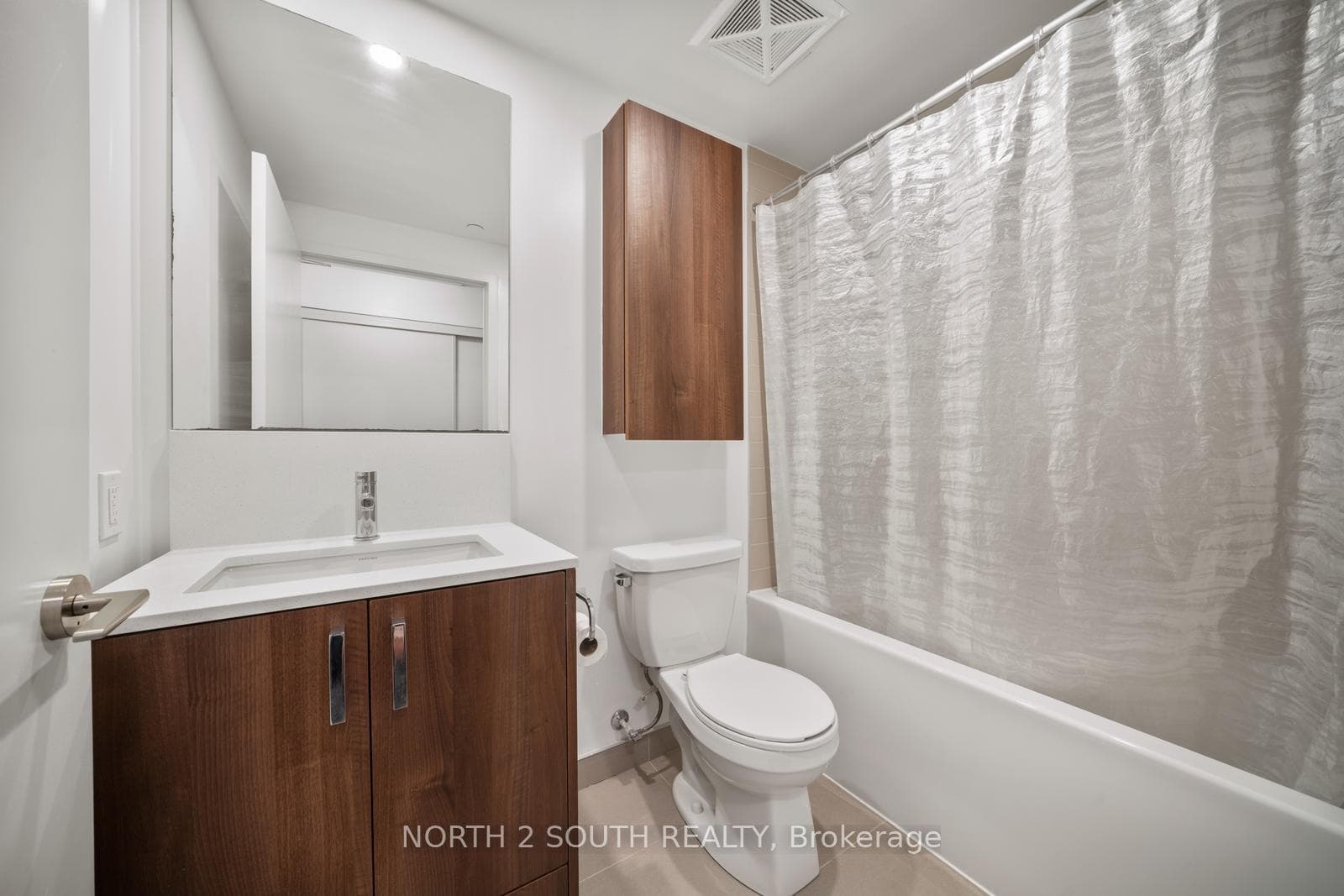 1787 St Clair Avenue Unit 213 photo 21