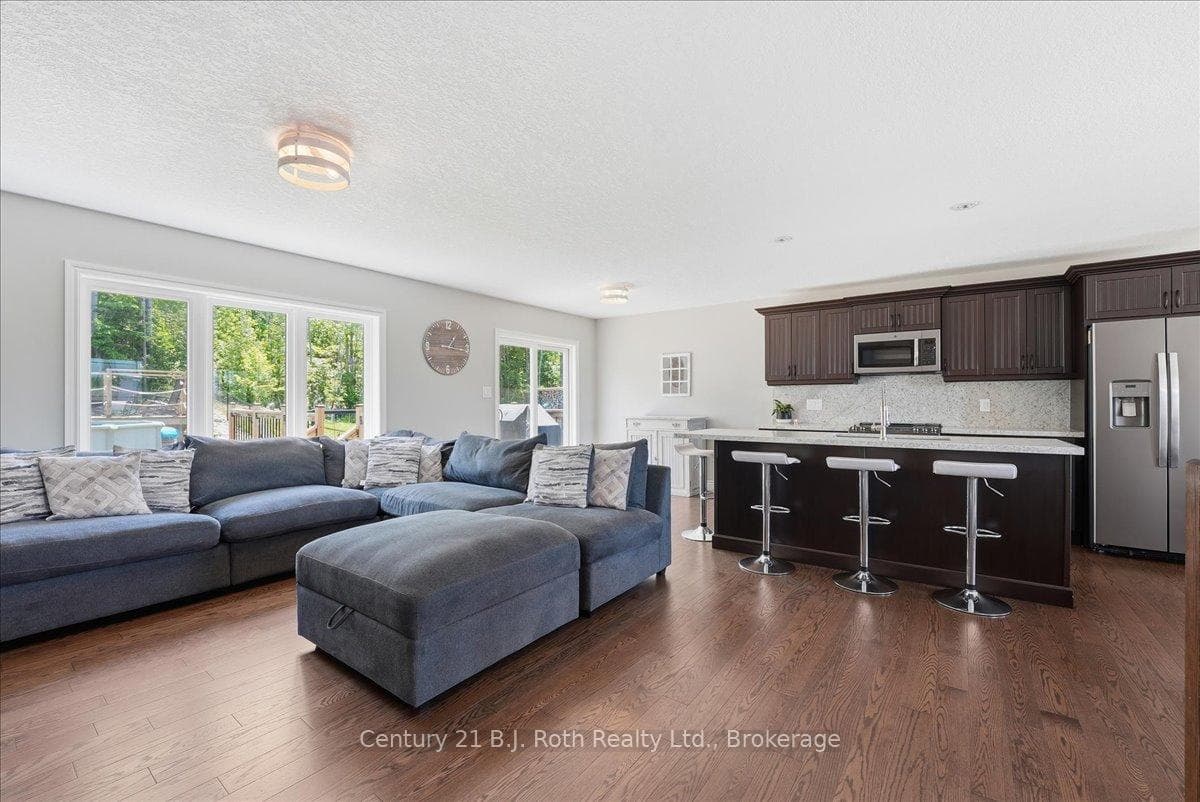 27 Ralph Dalton Boulevard photo 12