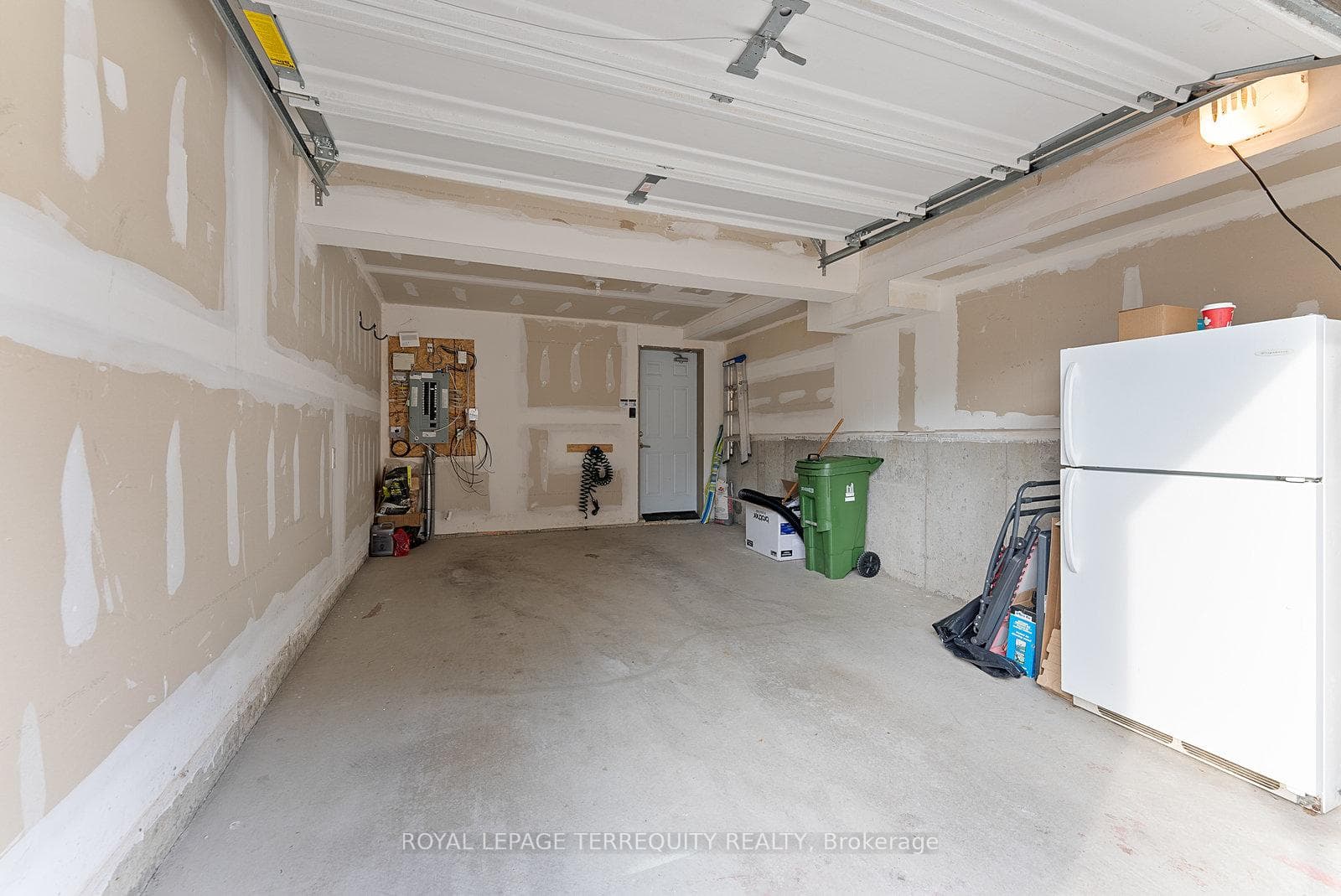 17 Stanley Greene Boulevard photo 29