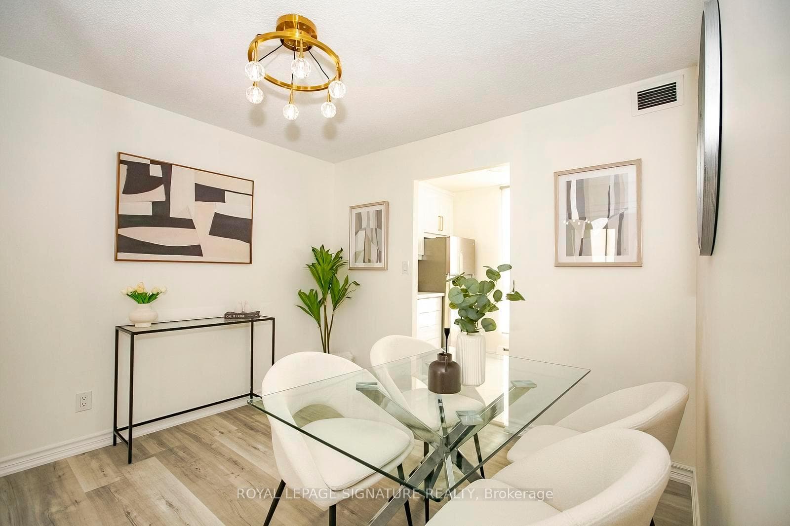 145 Hillcrest Avenue Unit 1516 photo 8