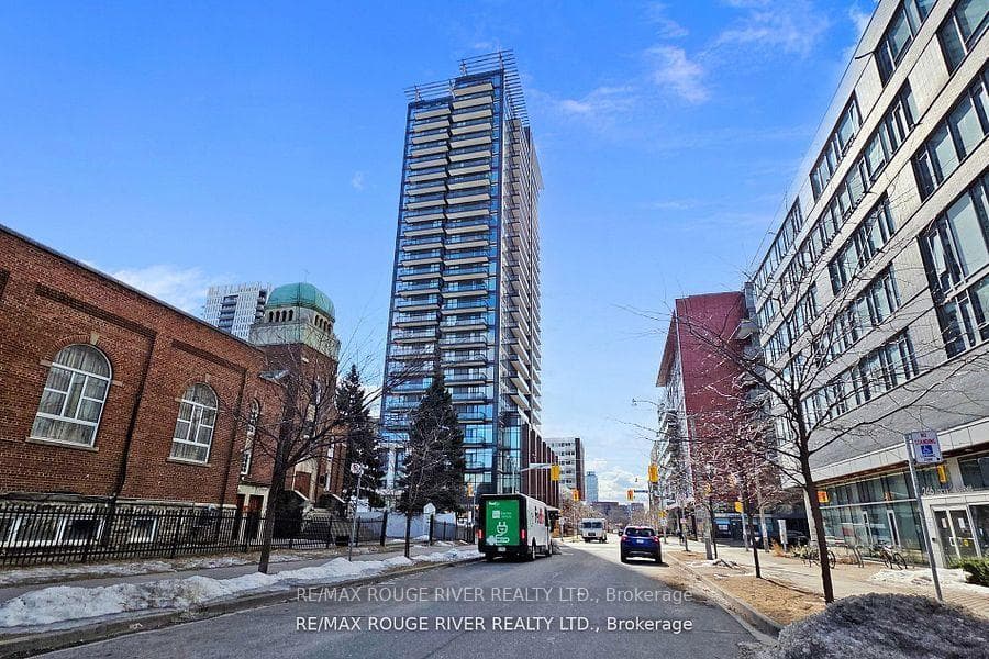 225 Sackville (Lease) Street Unit 908 photo 2