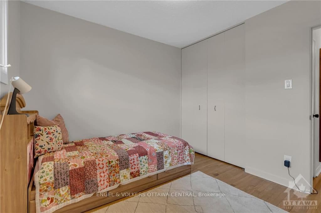 27 MULVAGH Avenue photo 16