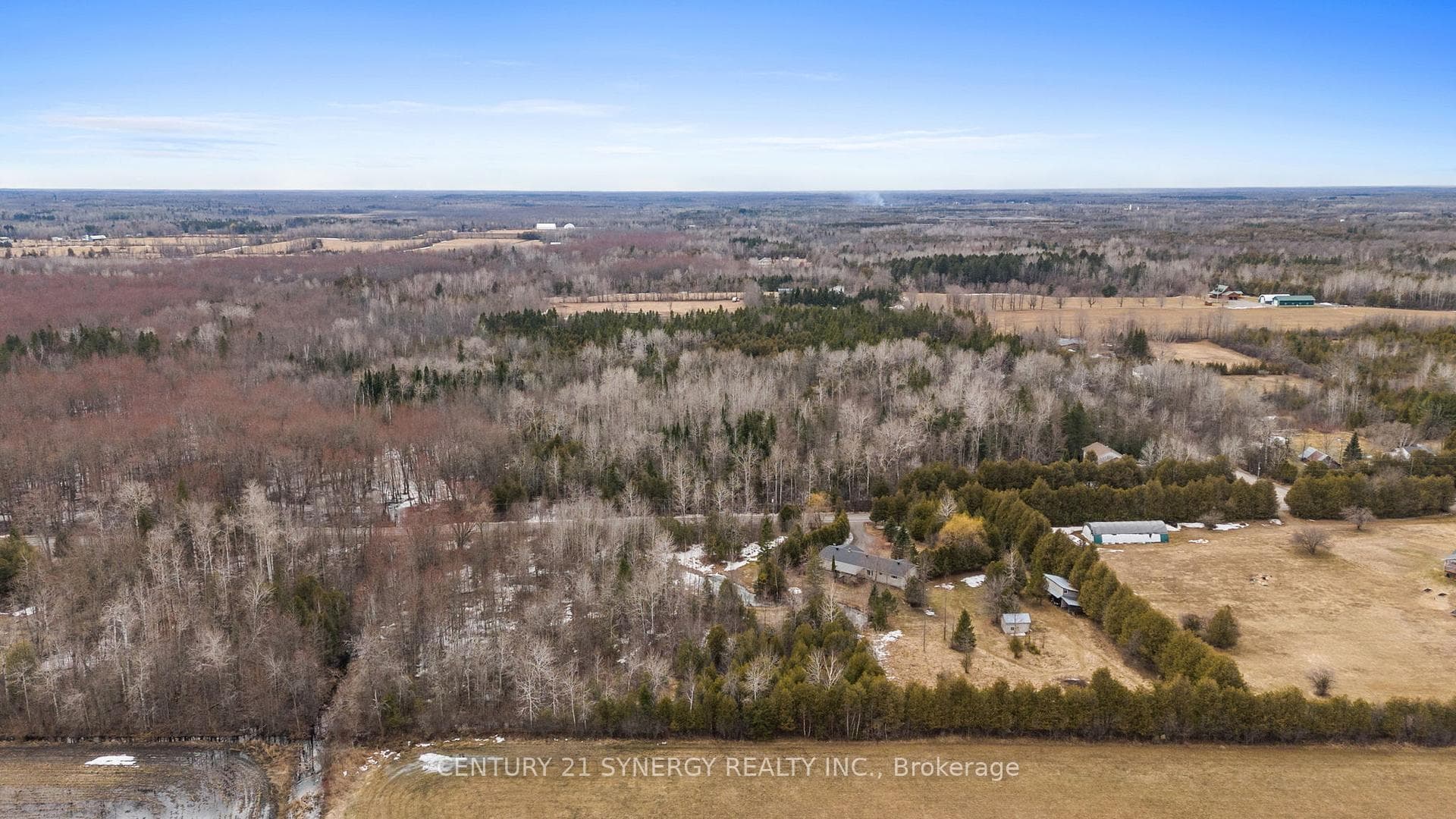 717 Townline Road photo 34