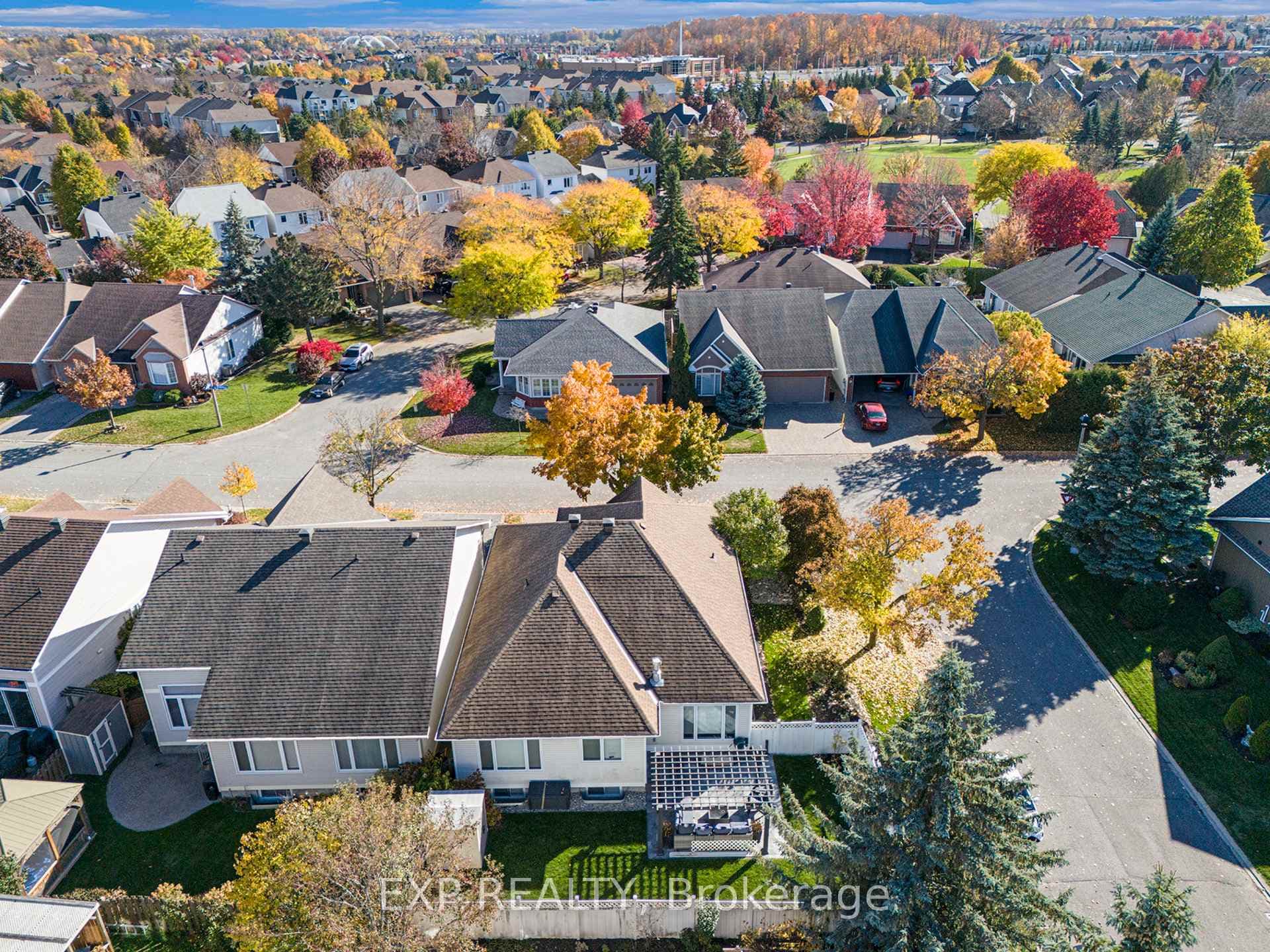17 Windchime Crescent photo 38