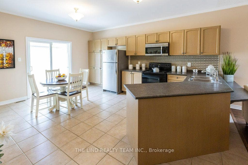 61 Mcintyre Drive photo 23