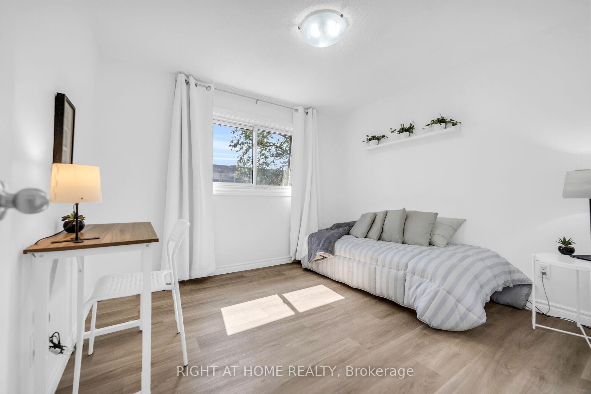 2050 Upper Middle Road Unit 10 photo 25