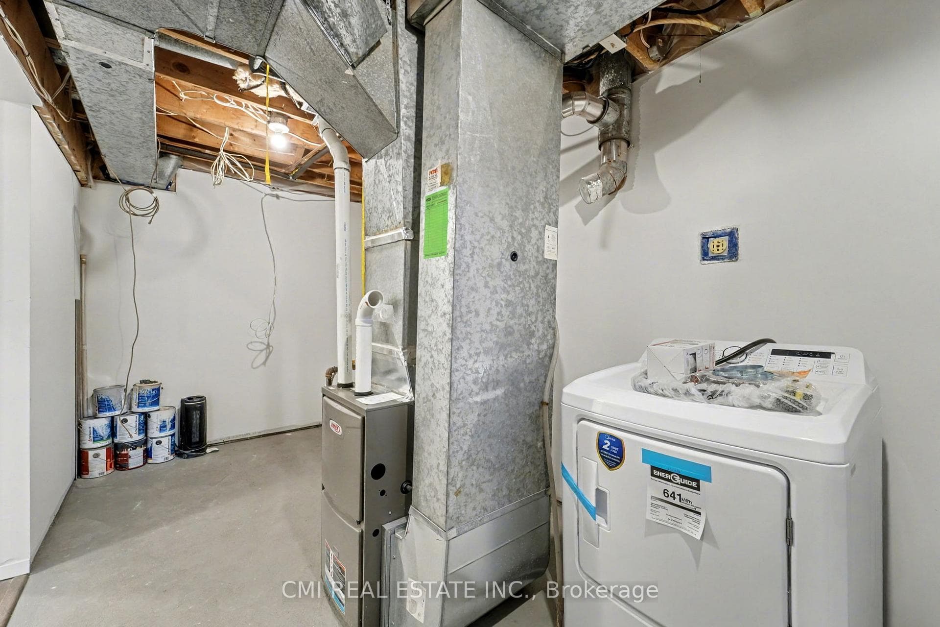 51 Lucas Lane photo 31