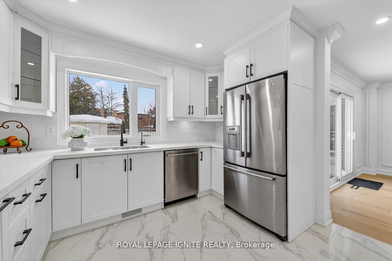 167 Mathewson Street photo 20