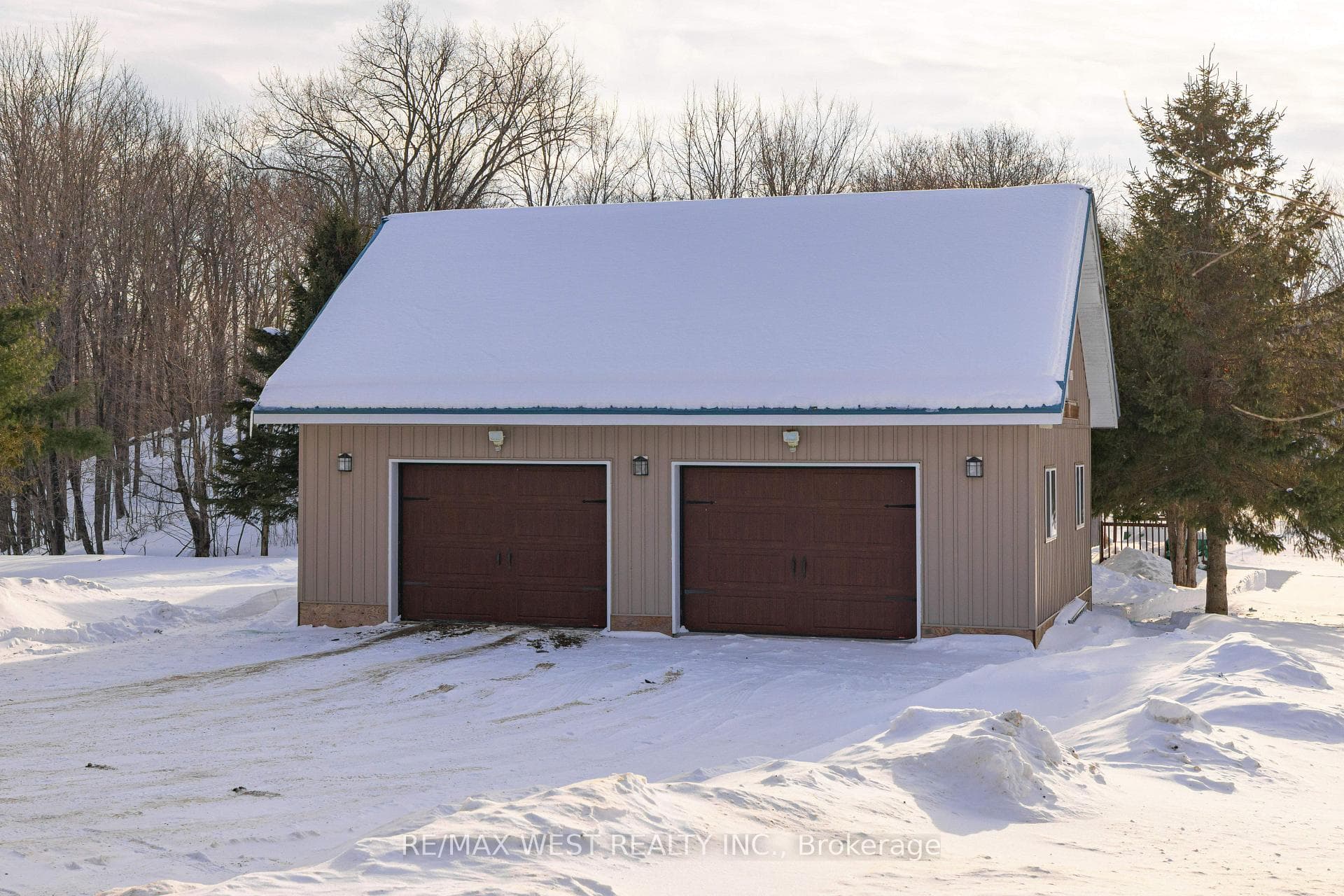 6695 Bradden Lane photo 15