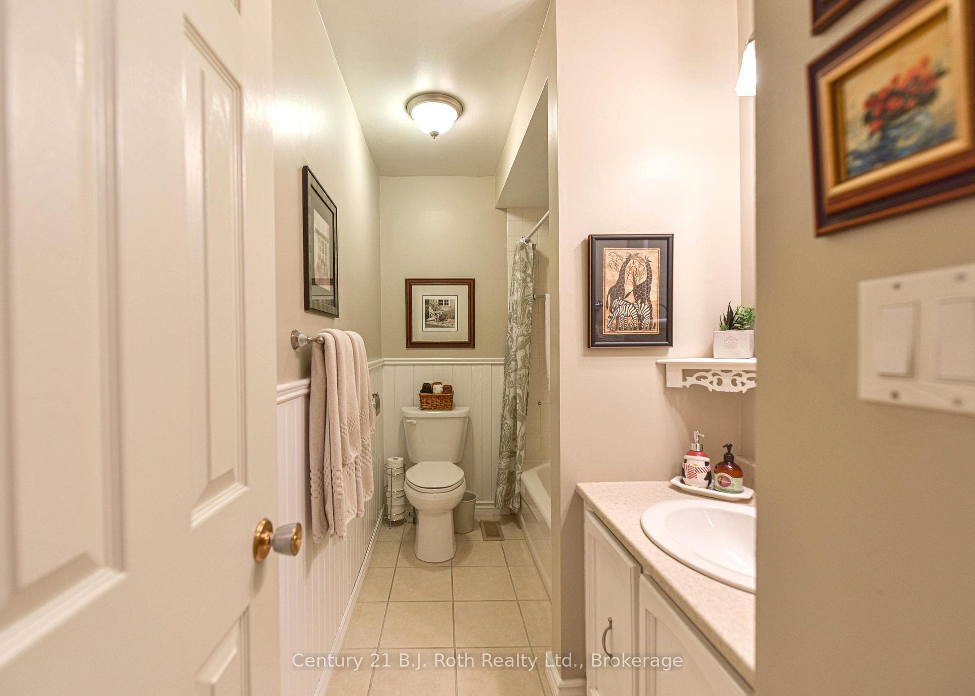 297 Matchedash Street photo 26