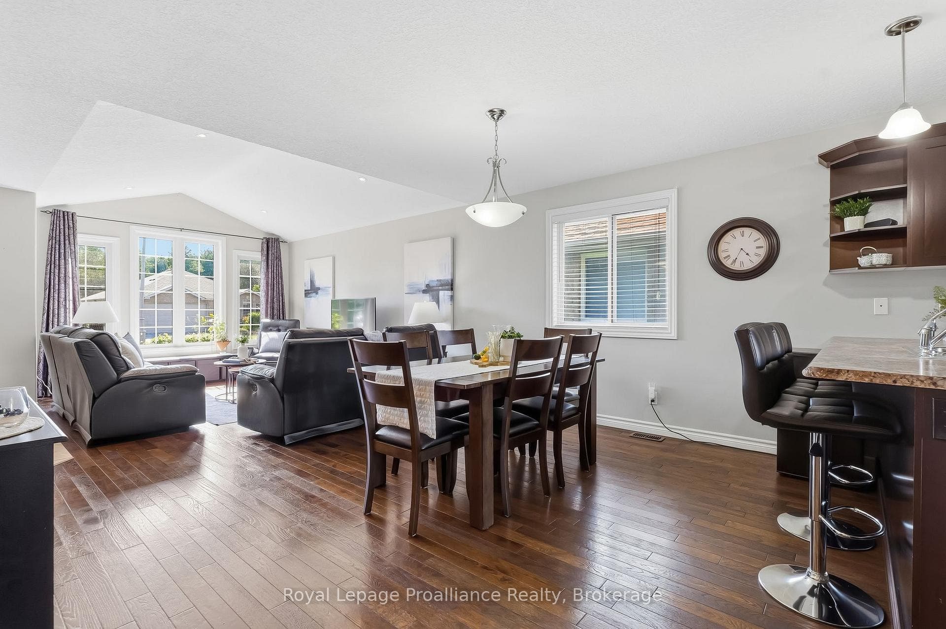 35 Ward Drive photo 13