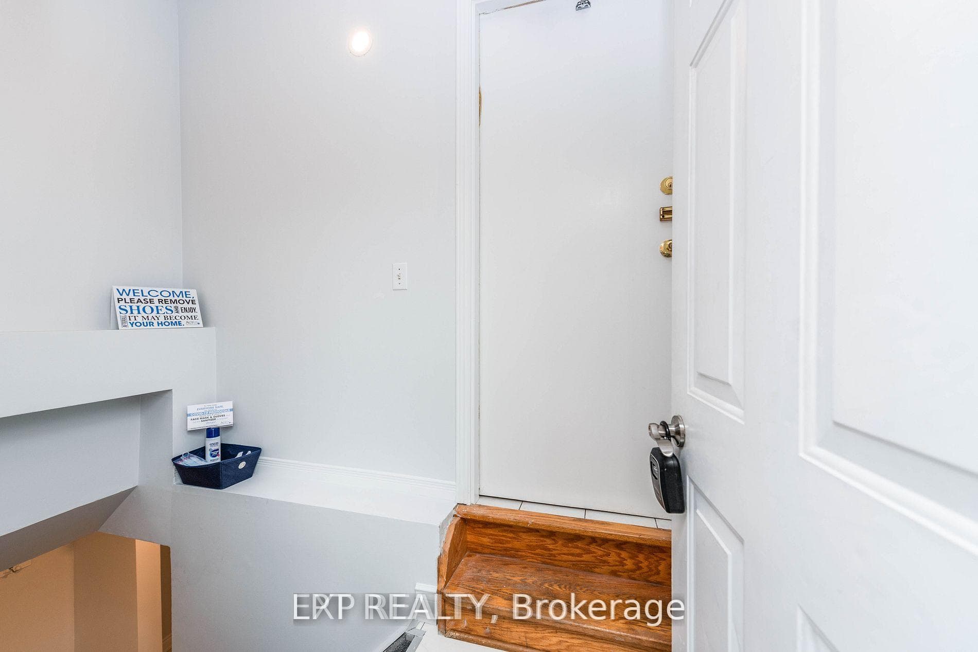 9 Michigan Avenue Unit Legal Basement Apartment photo 27