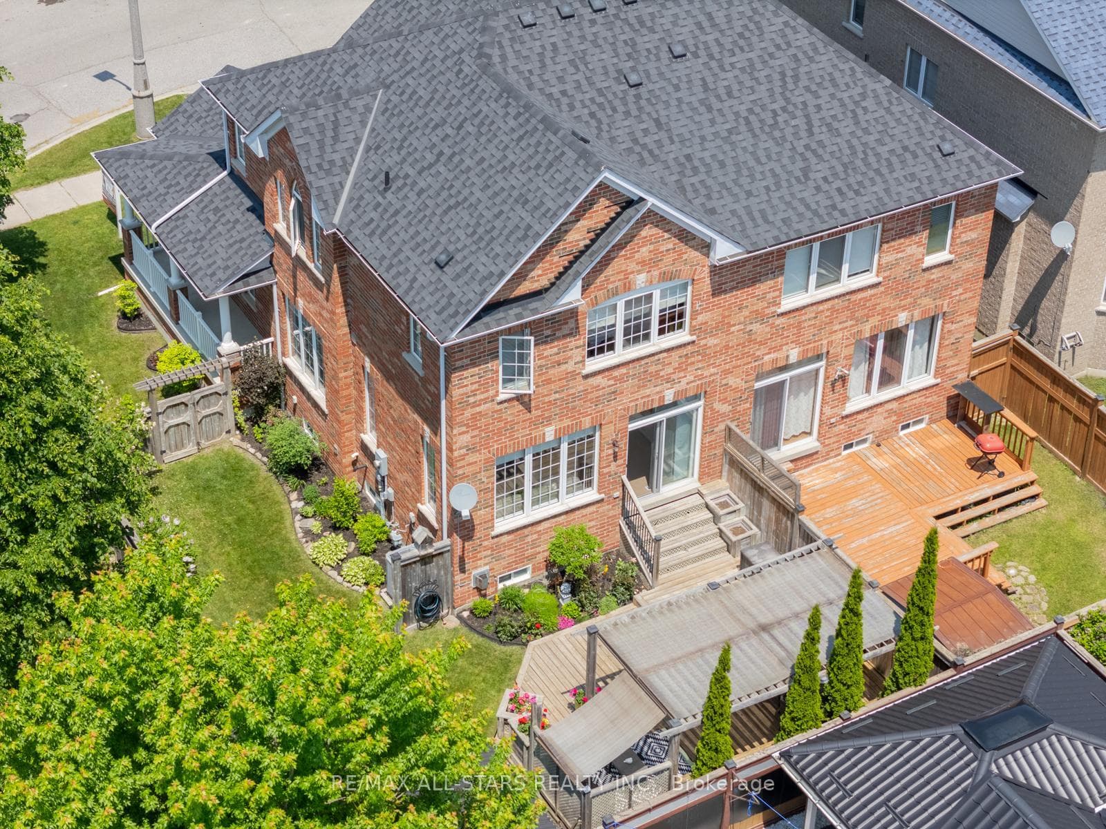 171 James Ratcliff Avenue photo 46