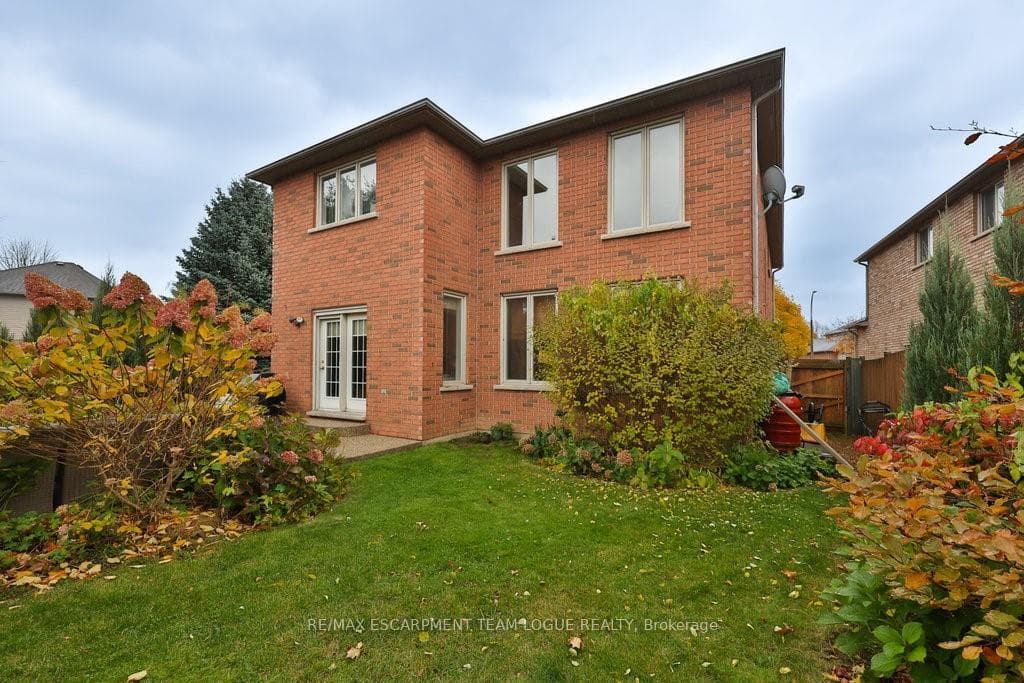 23 Tranquility Avenue photo 49