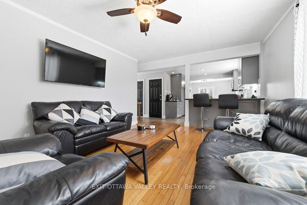 18 Dandelion Drive photo 17