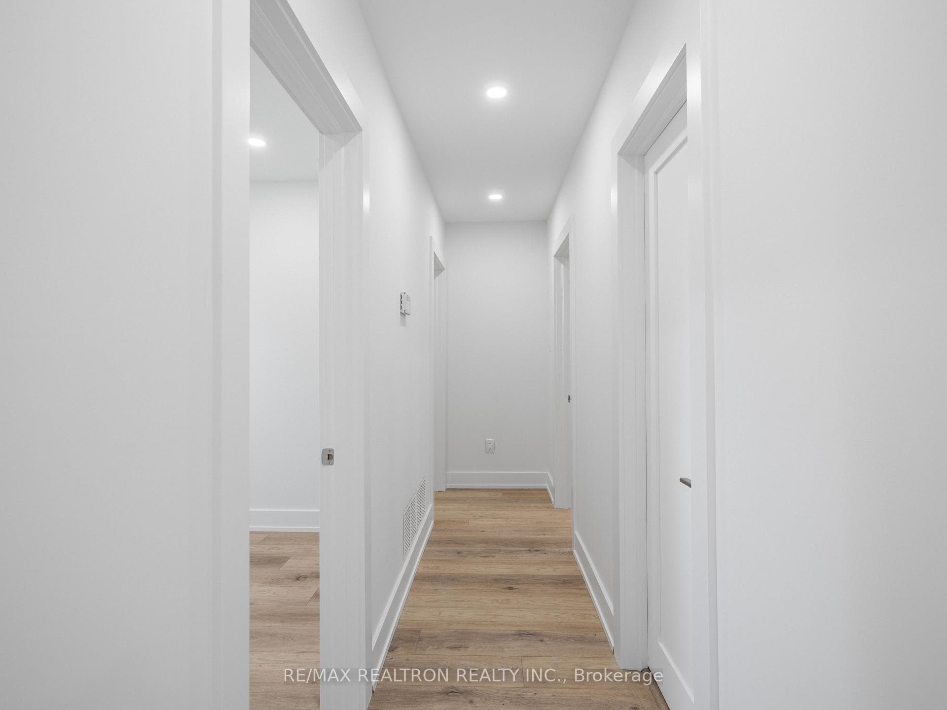 289 Irene Drive photo 16