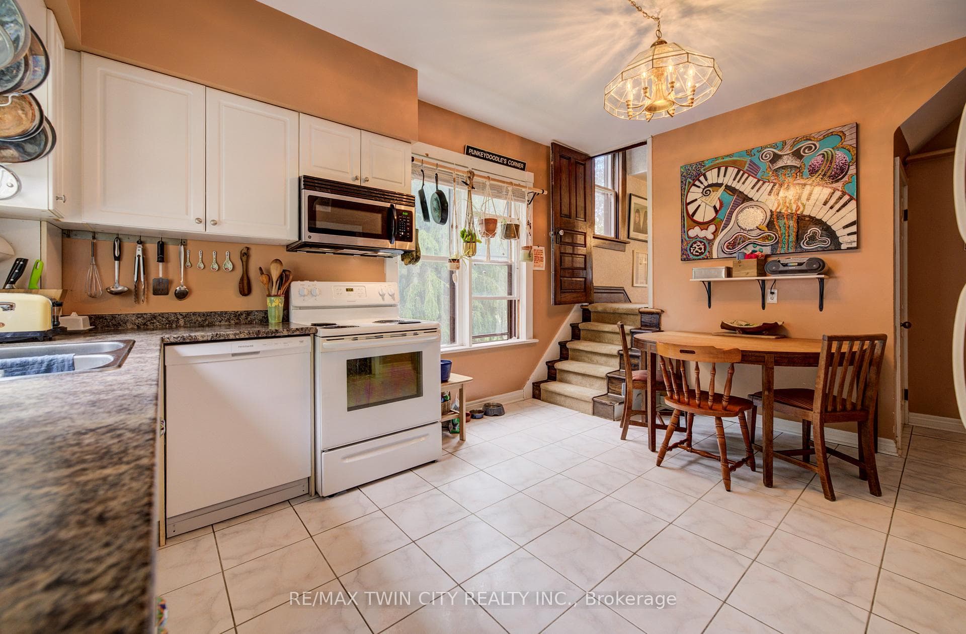 140 Shade Street photo 21