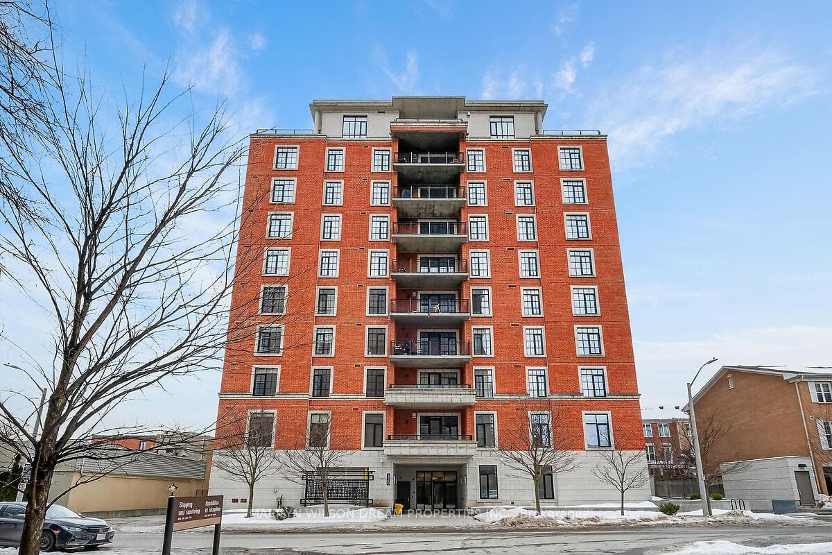 330 Loretta Avenue Unit 906 photo 4