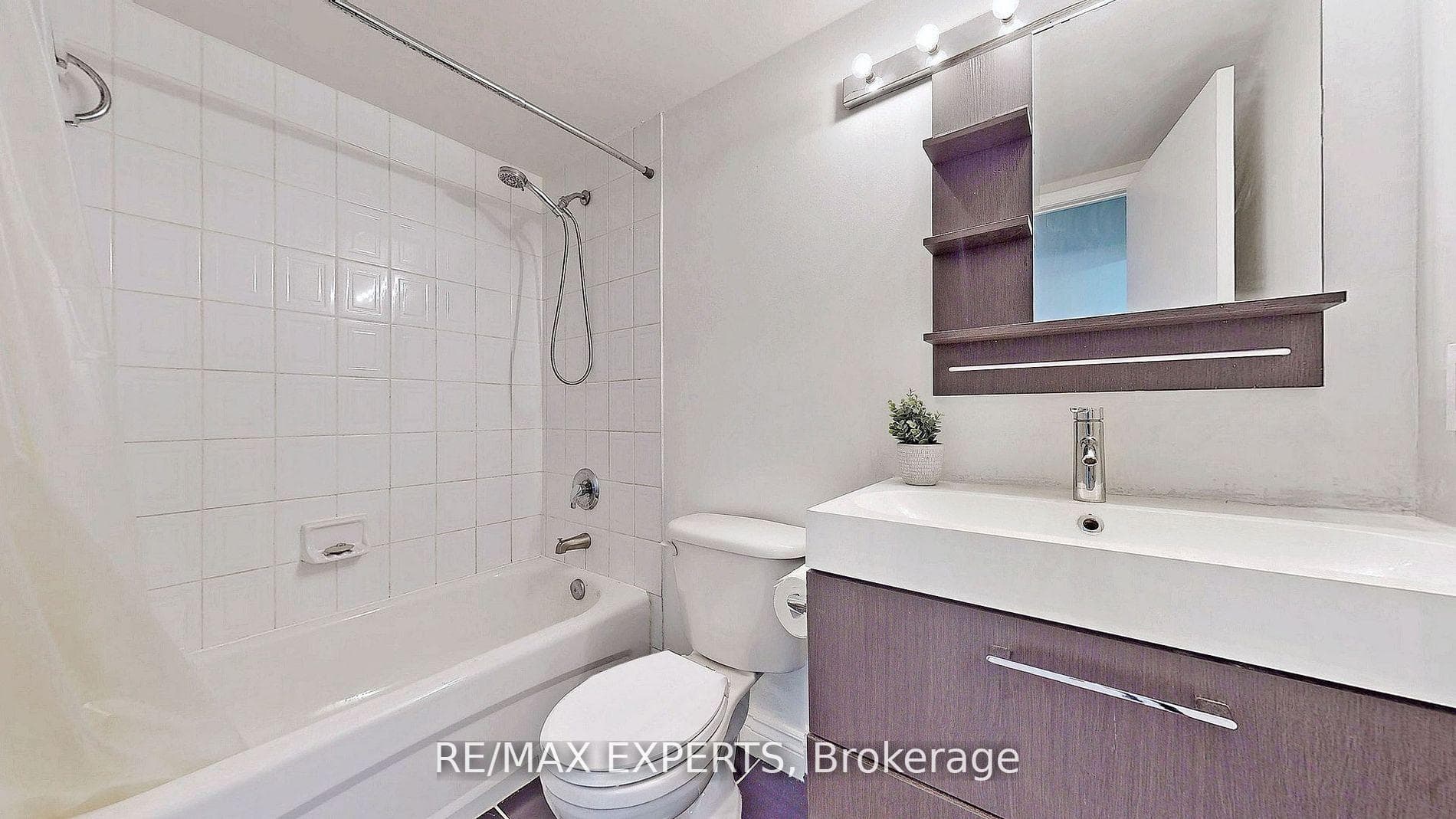 3 Everson Drive Unit 272 photo 18