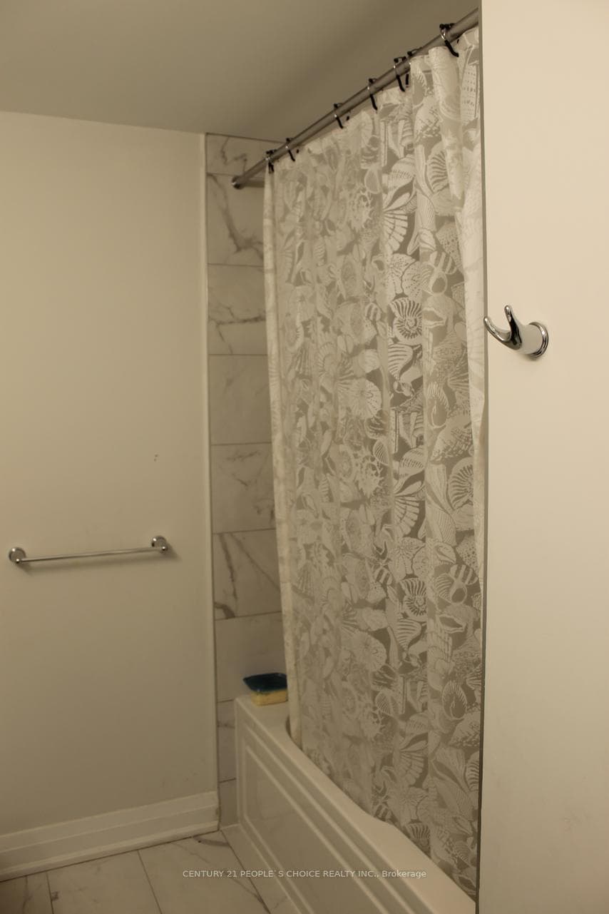 33 Dalbeattie Drive photo 23