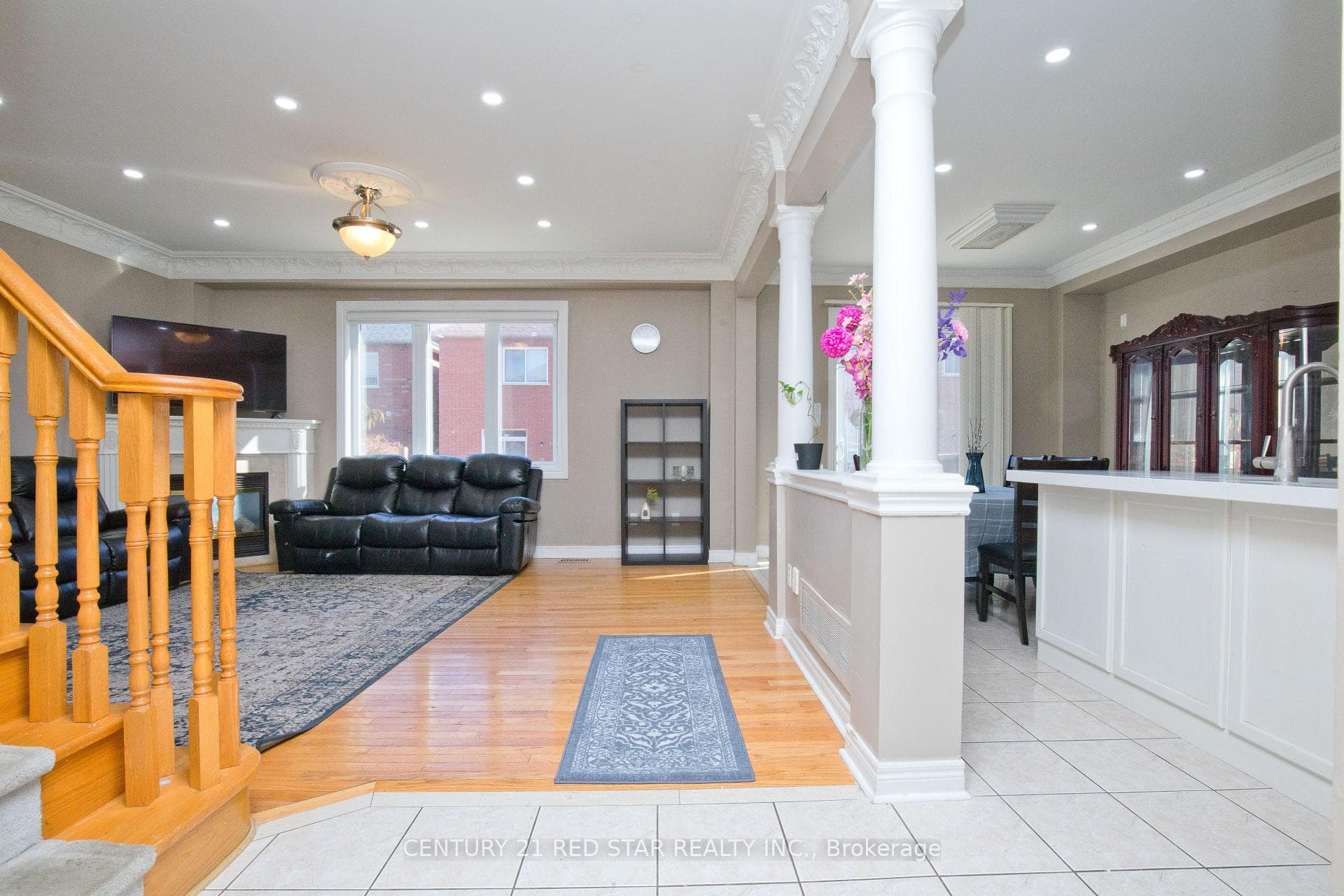 3 Okanagan Drive photo 9