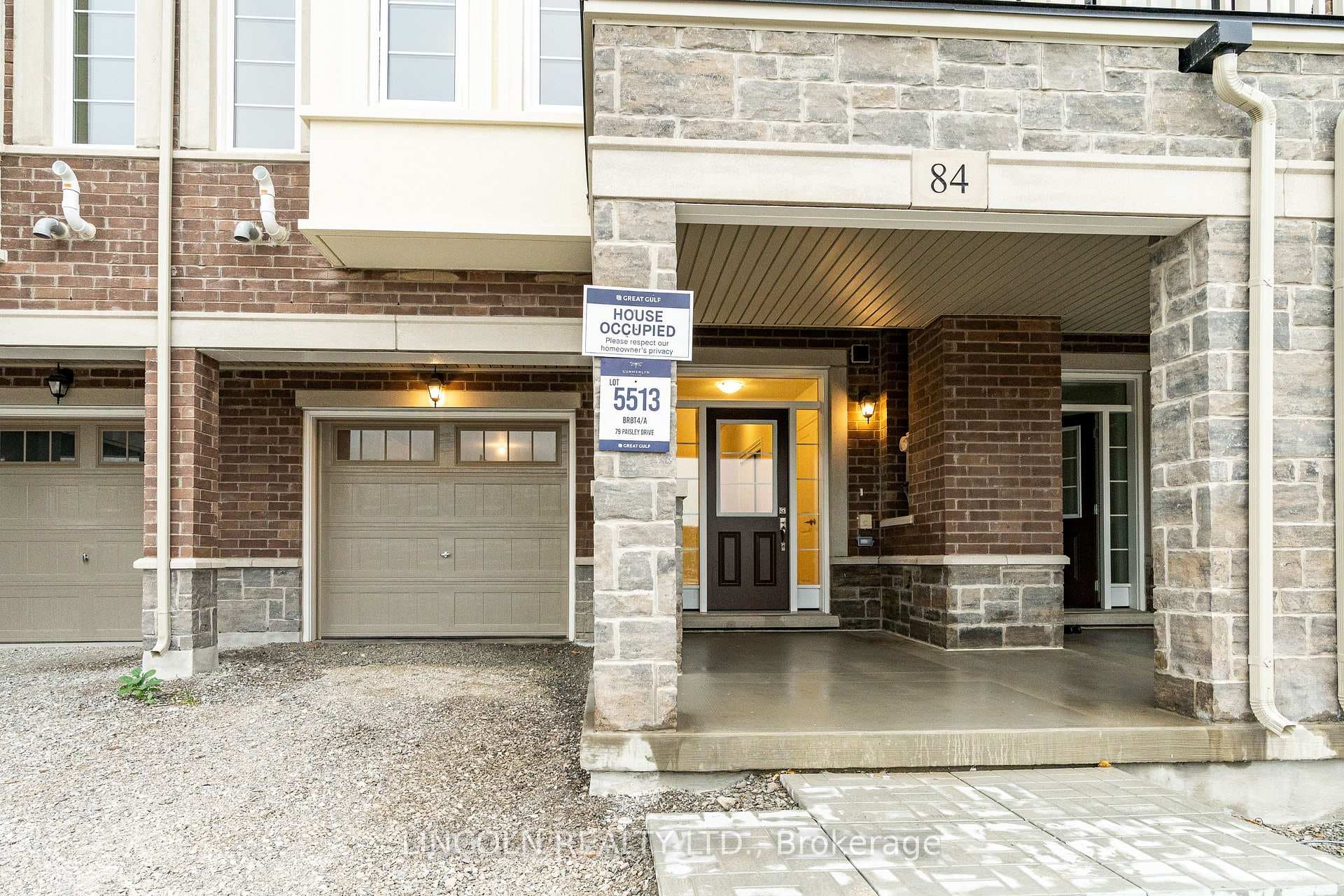 84 Paisley Drive photo 2