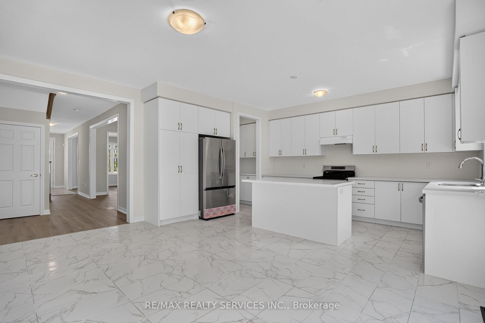 244 Warden Street photo 23