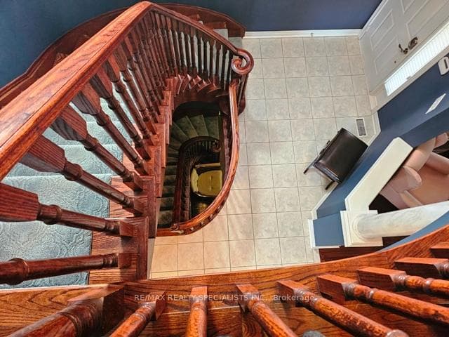 33 Bushberry Road photo 12