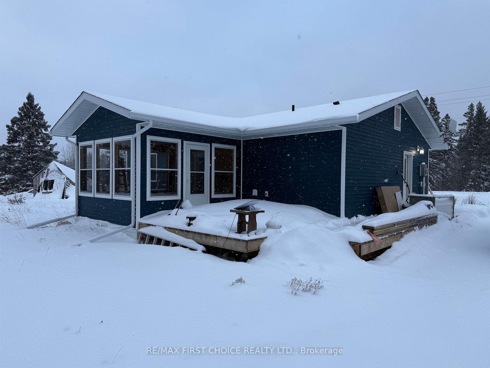 94 Richan Road photo 2