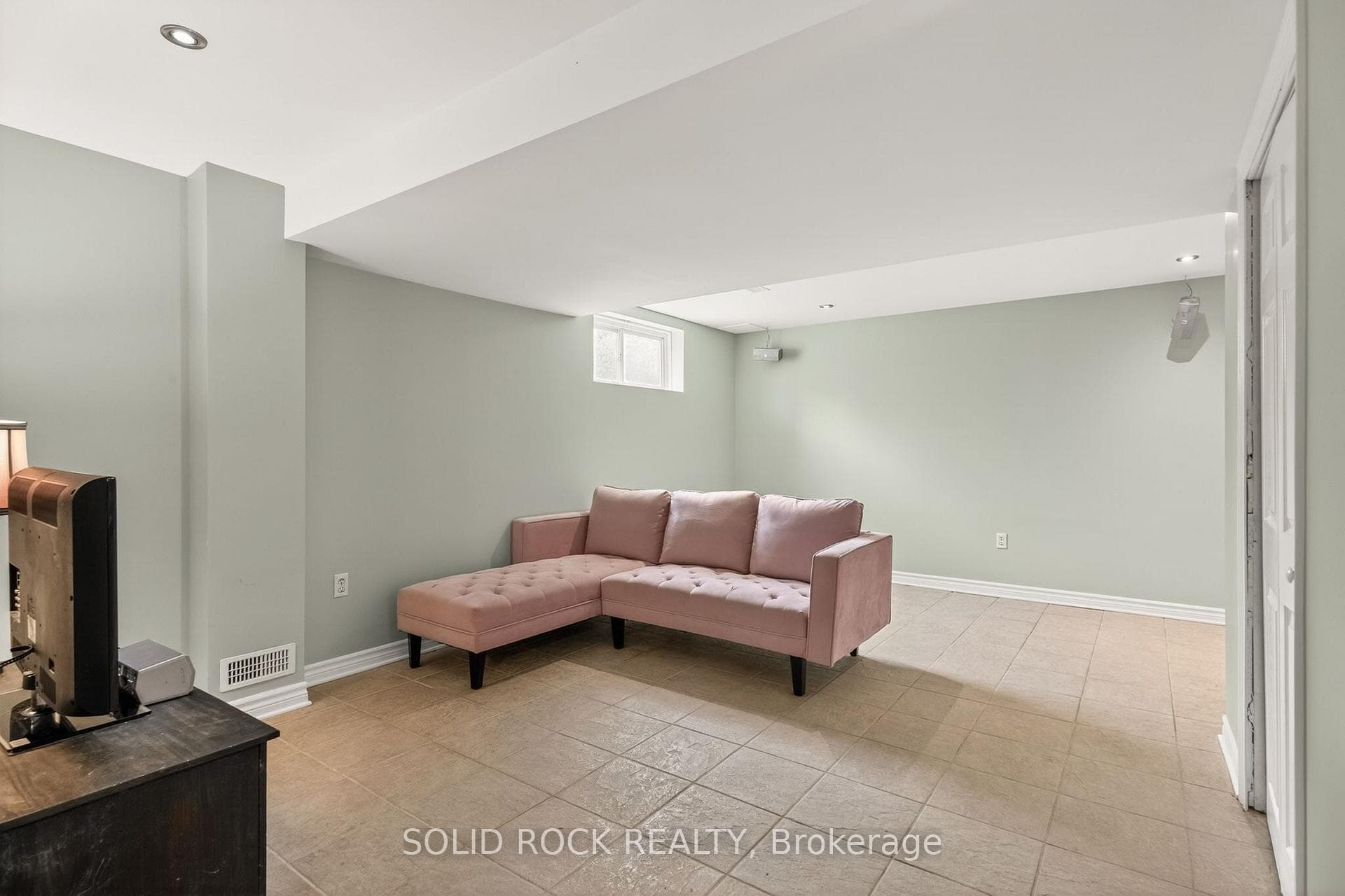 Basement rec area