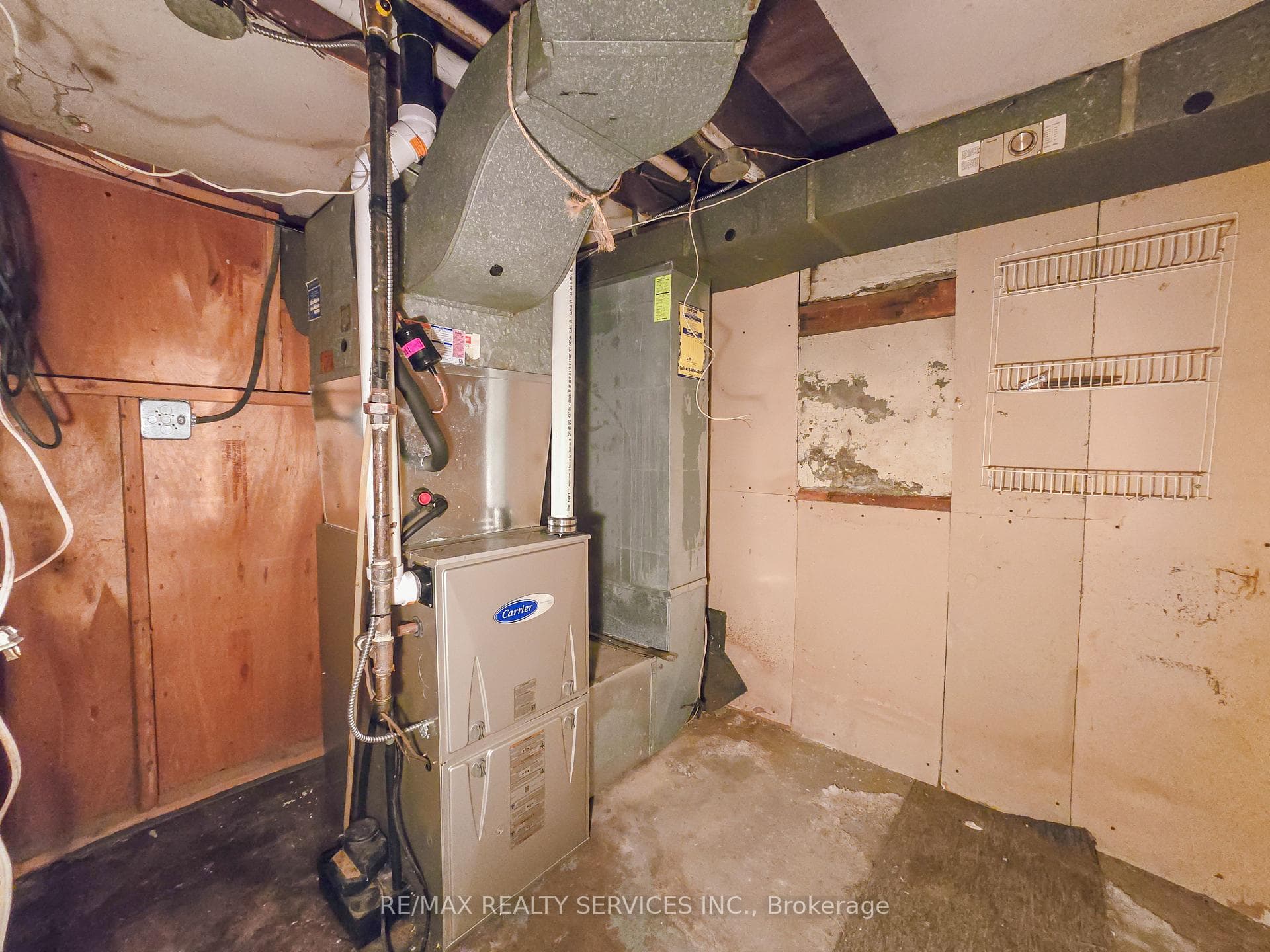 70 Drayton Avenue photo 17