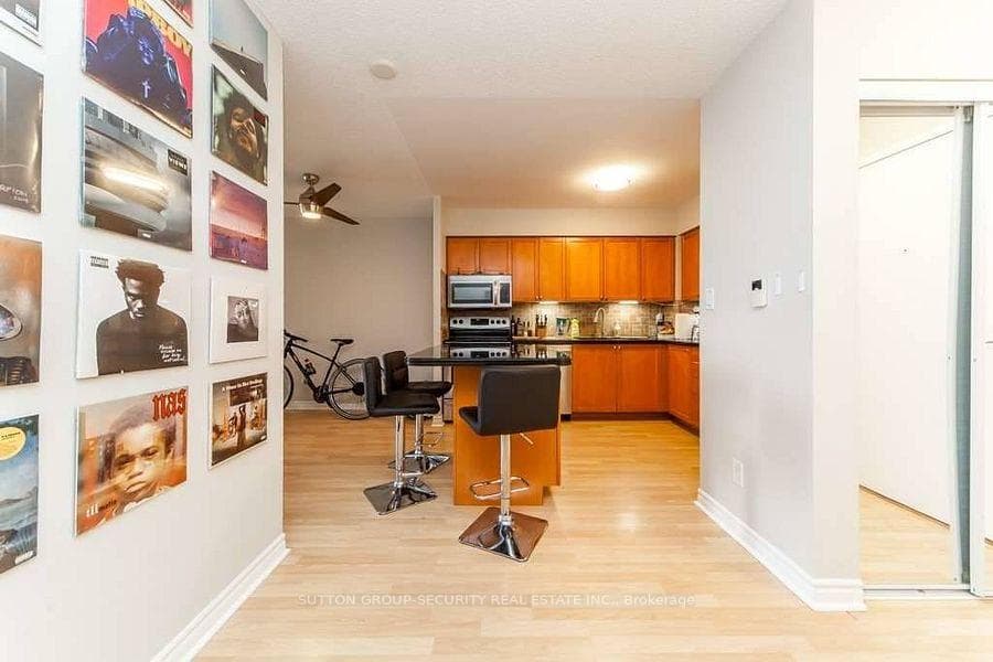 3880 Duke of York Boulevard Unit 2604 photo 5