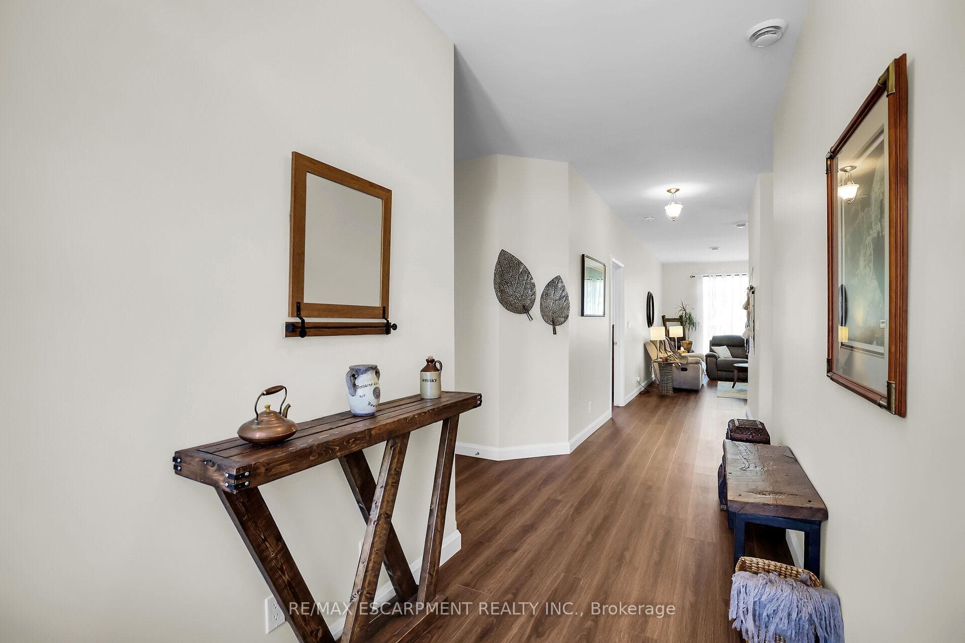 740 Main Street Unit 6 photo 8