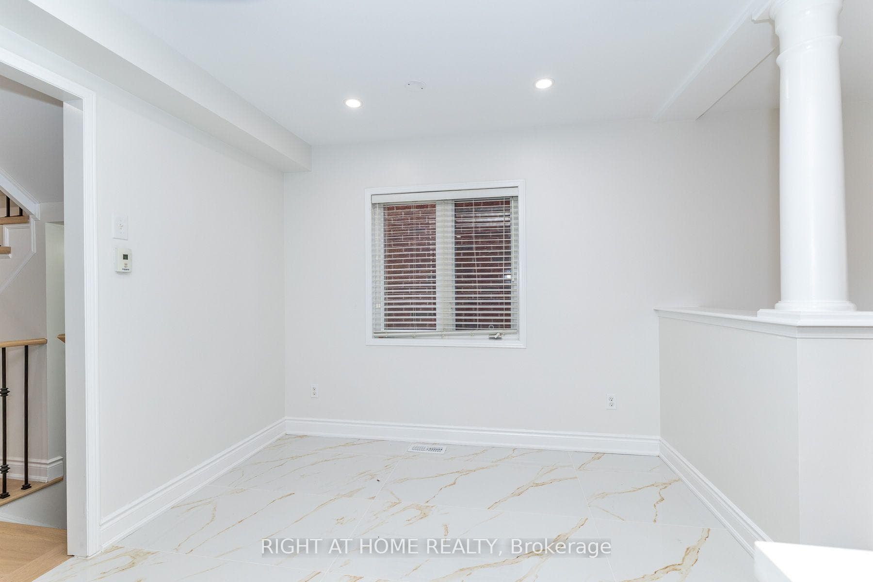4694 Thomas Alton Boulevard photo 17