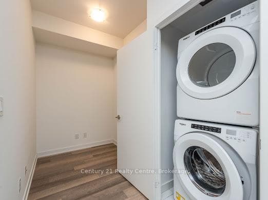1603 Eglinton Avenue Unit 1402 photo 8