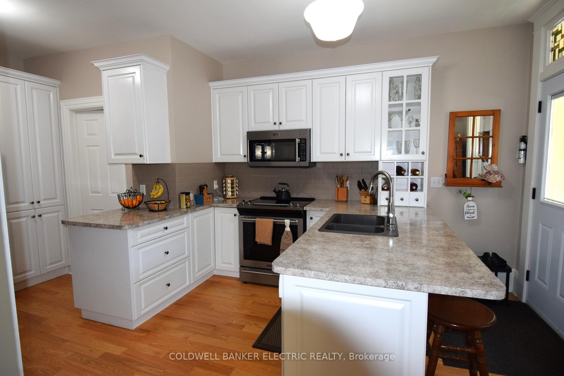 310 Pearl Avenue photo 11