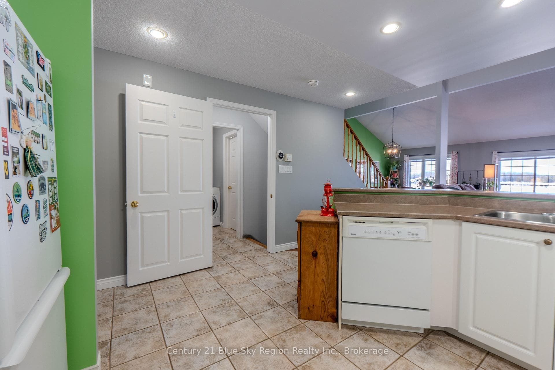 87 Fairway Drive photo 13