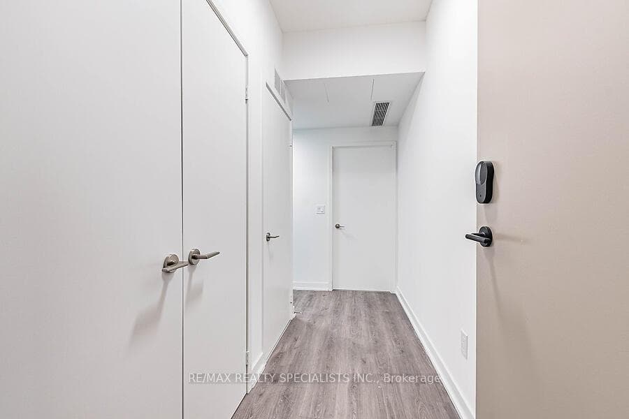 225 MALTA Avenue Unit 509 photo 13