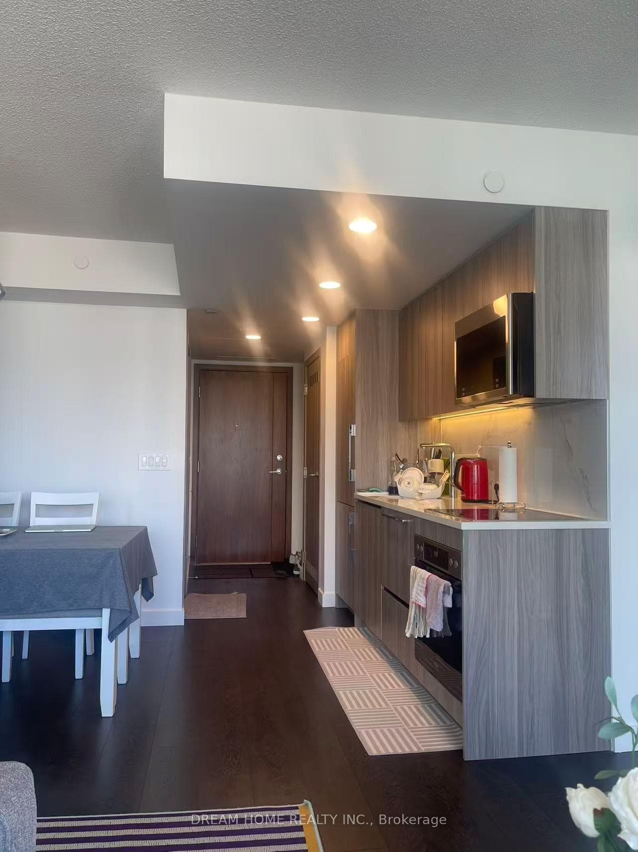 38 Widmer Street Unit 3602 photo 5