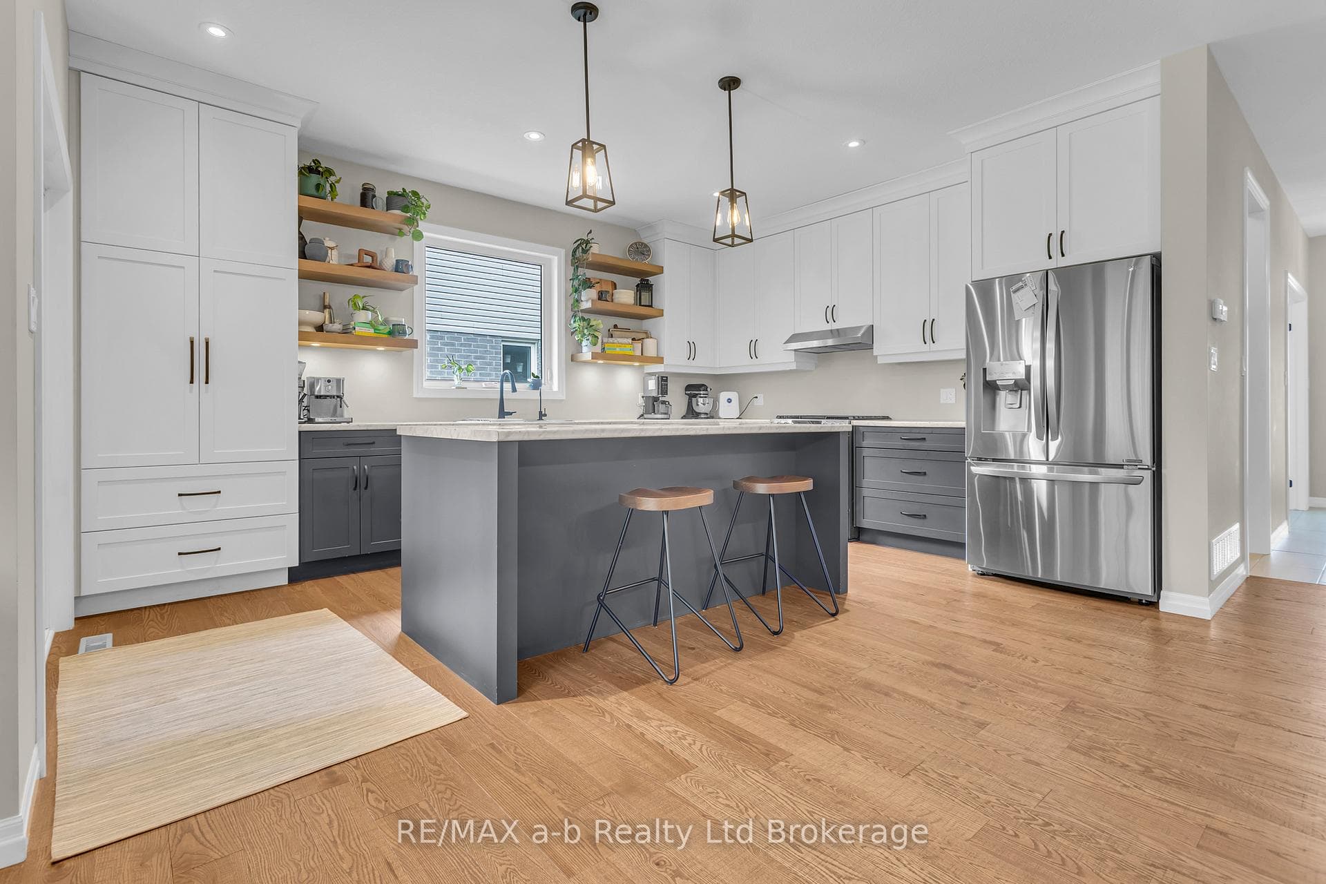 231 Wilson Avenue photo 16
