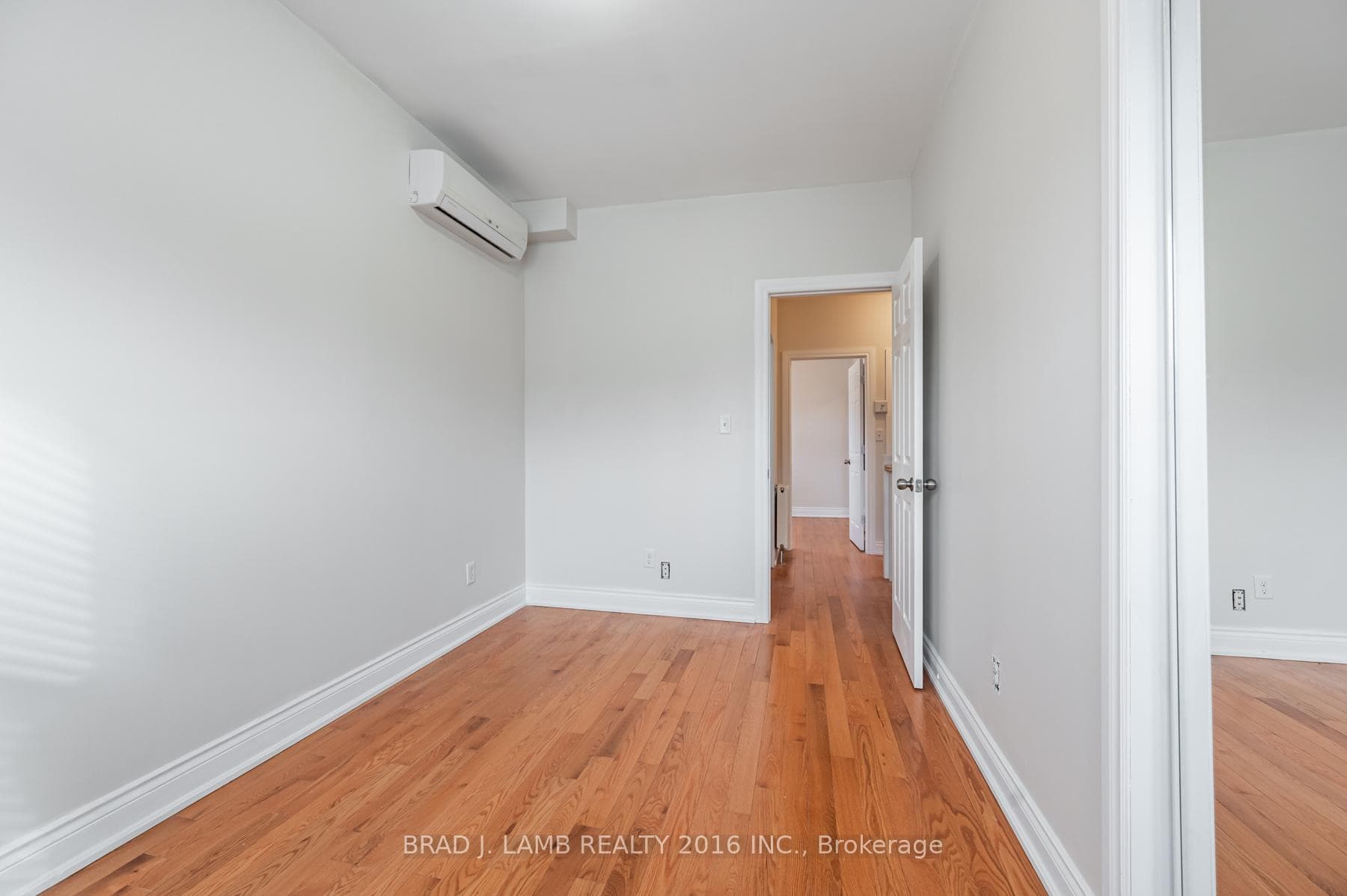 665 Richmond Street Unit 2 photo 20