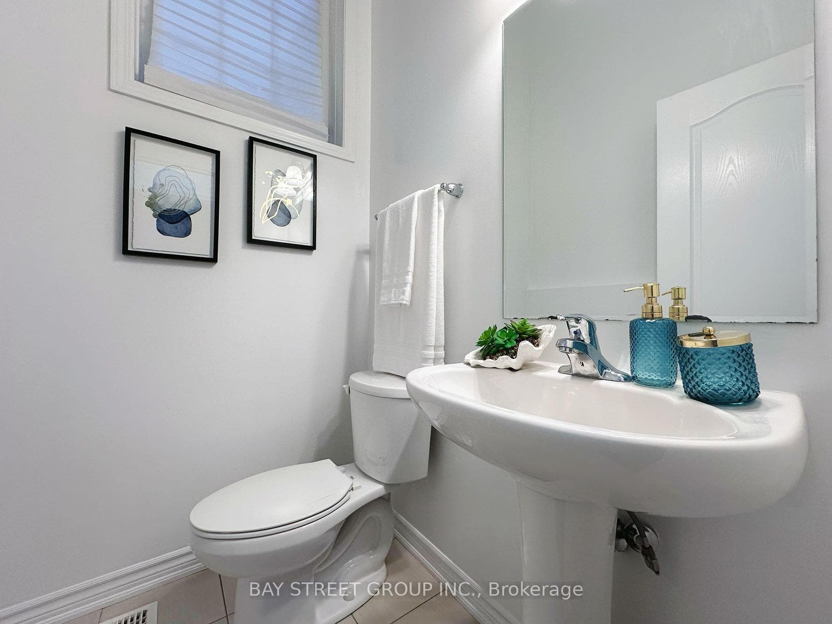 119 Hutt Crescent photo 26