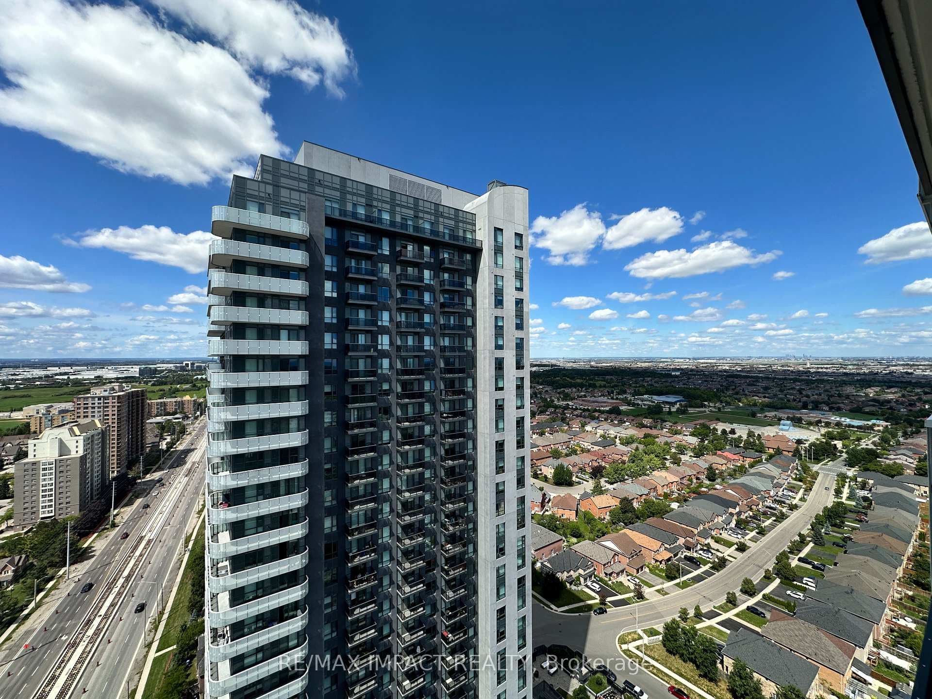 5105 Hurontario Street Unit 2810 photo 18