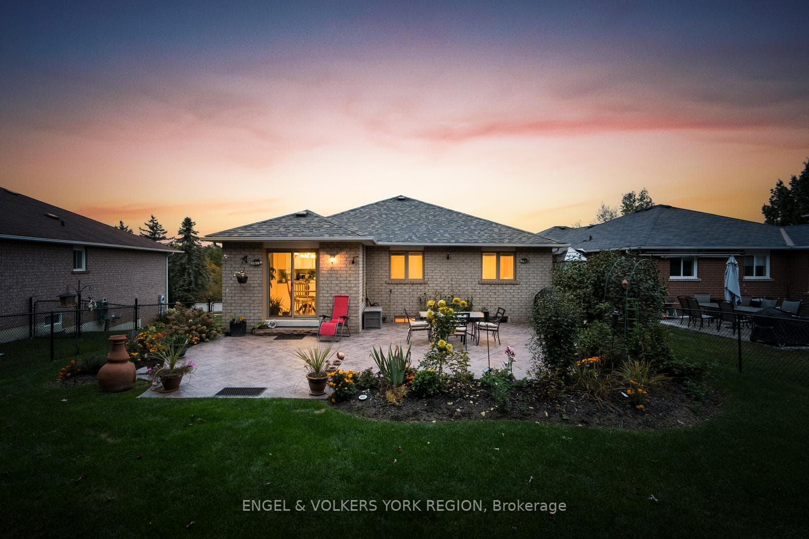 34 Sunkist Valley Road photo 3