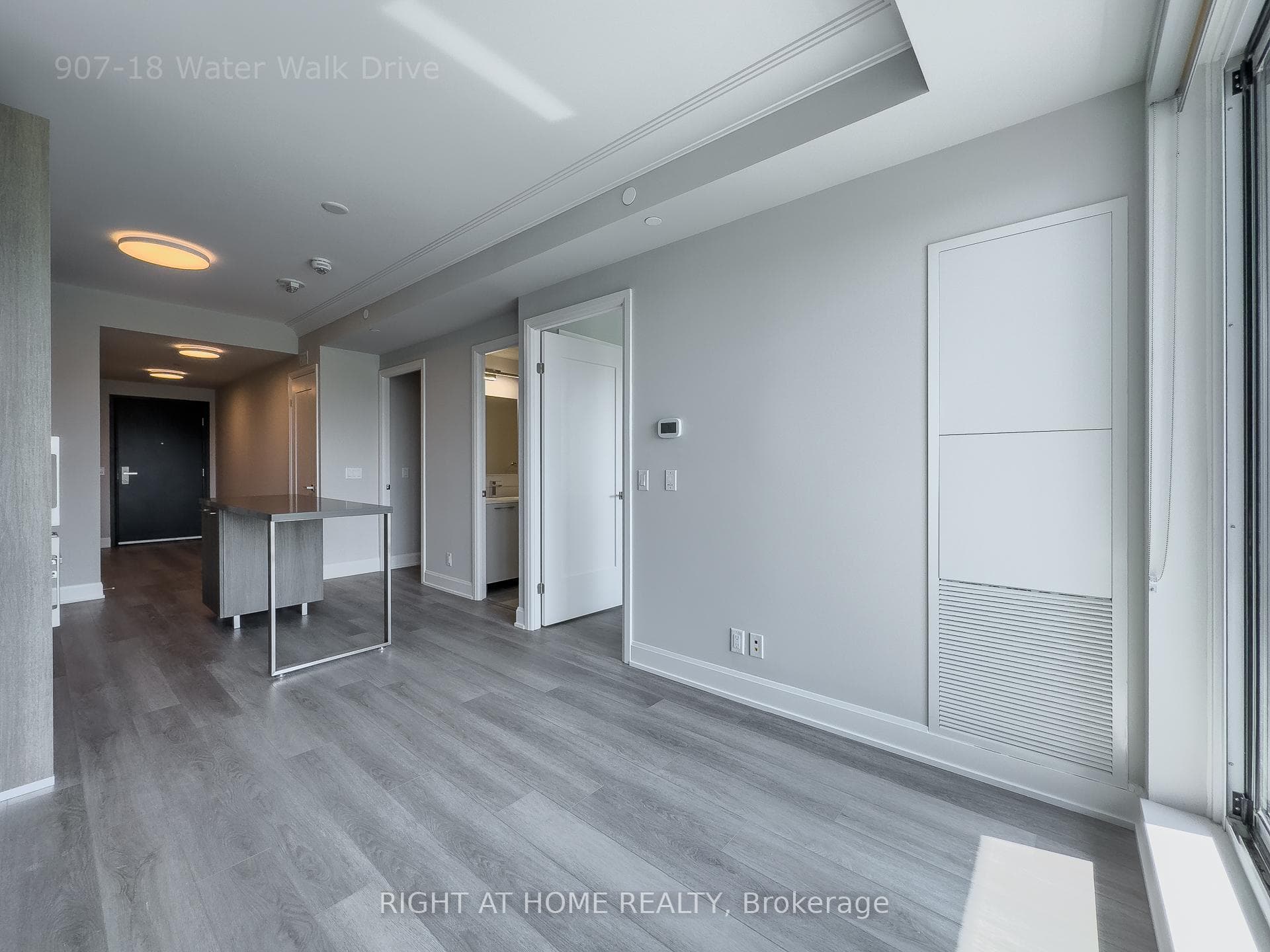 18 Water Walk Drive Unit 907 photo 7