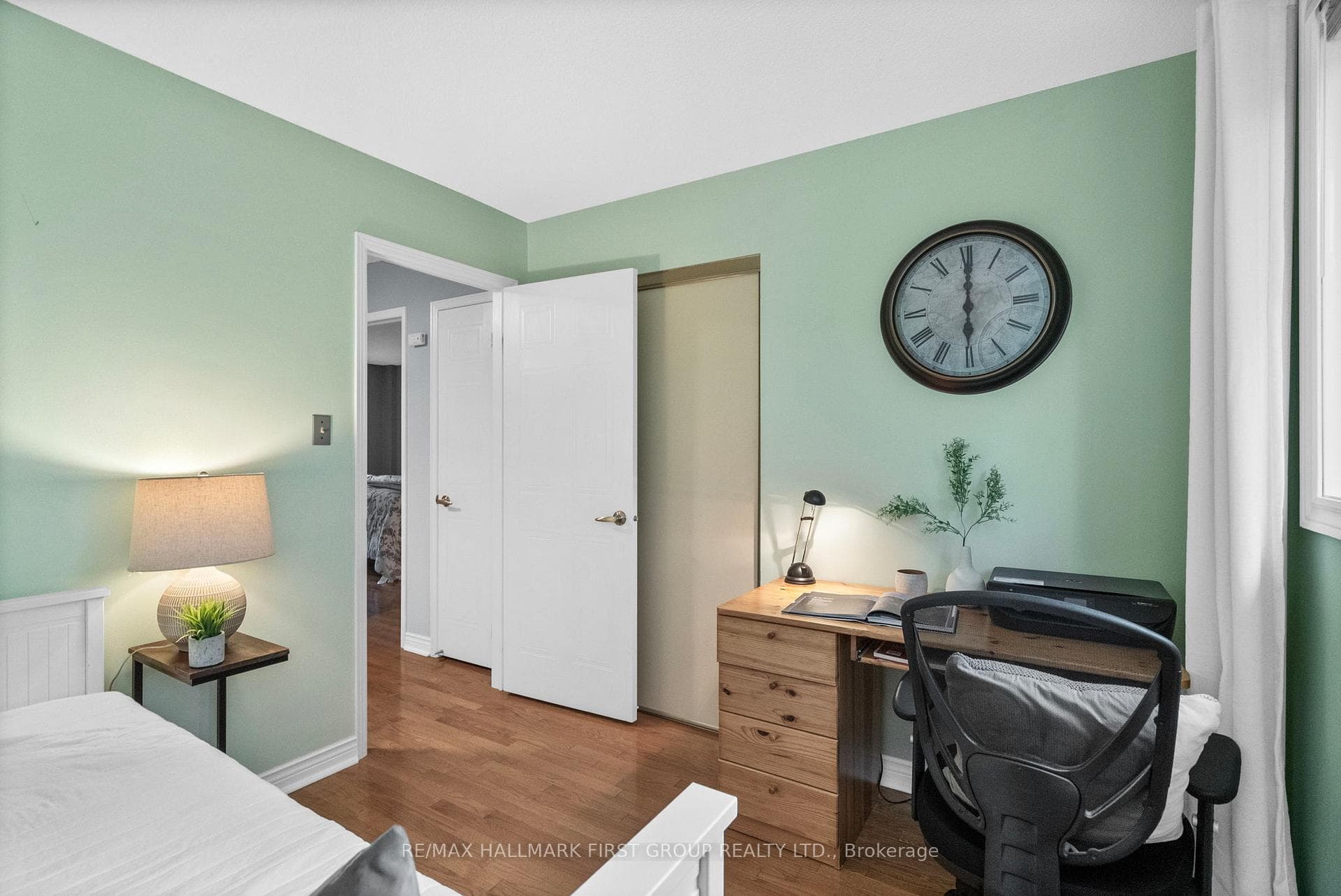 60 Spiers Crescent photo 21