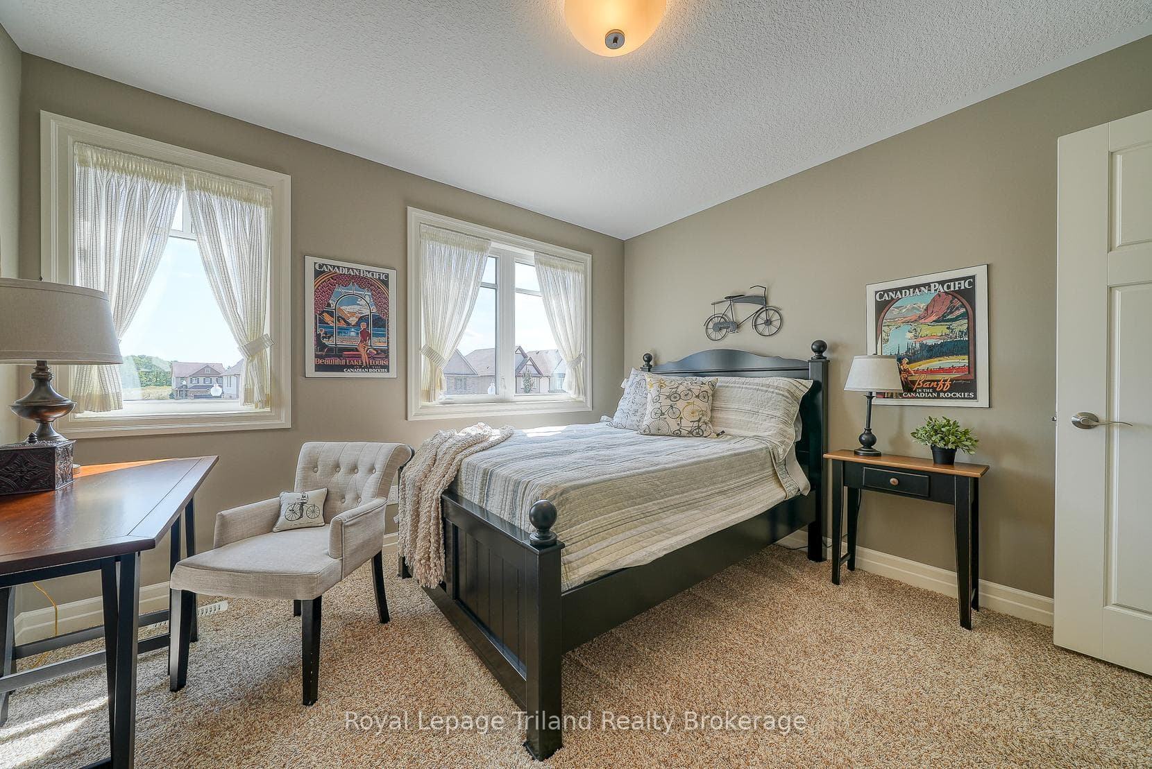 1142 Caen Avenue photo 28