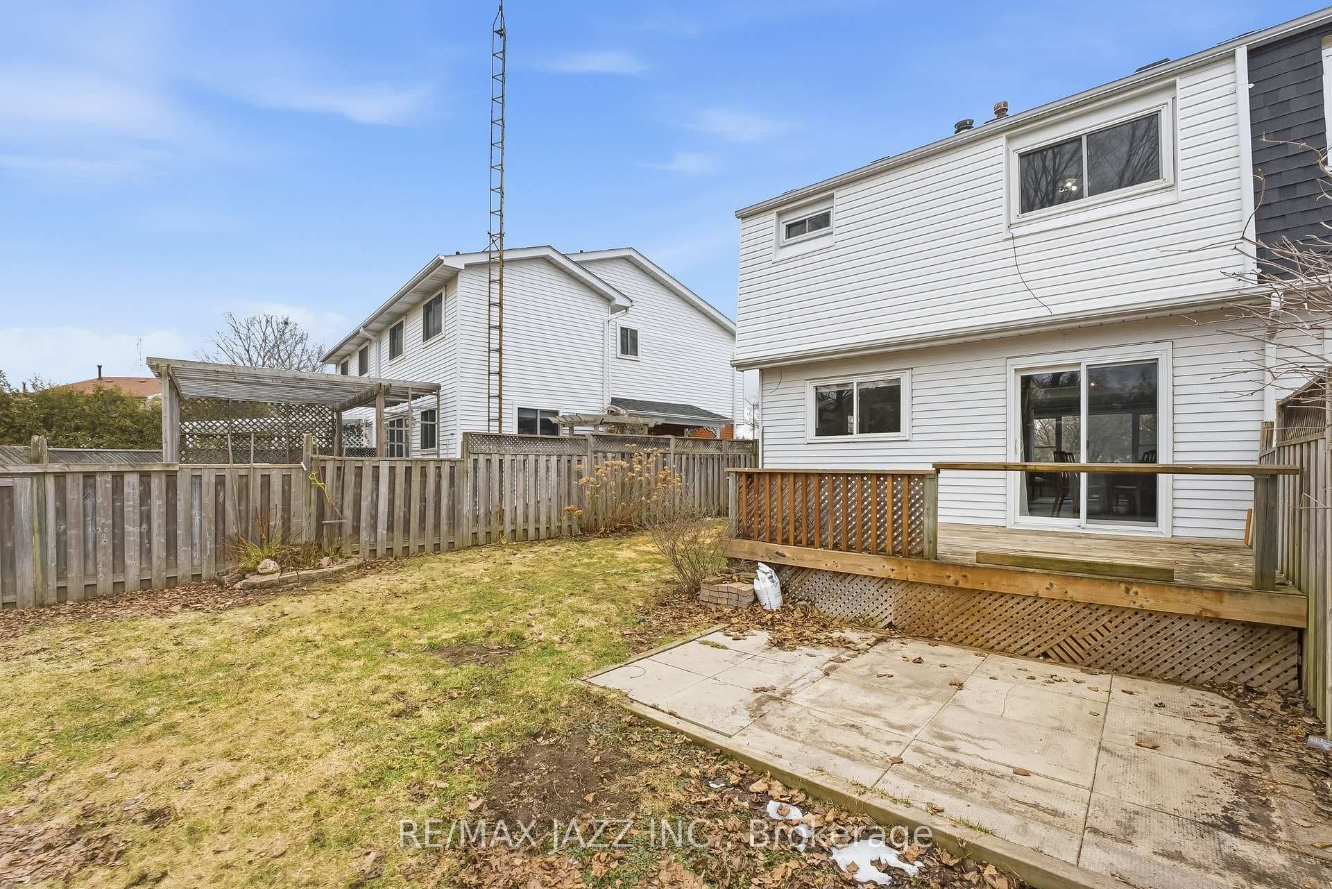 85 Ormond Drive photo 46