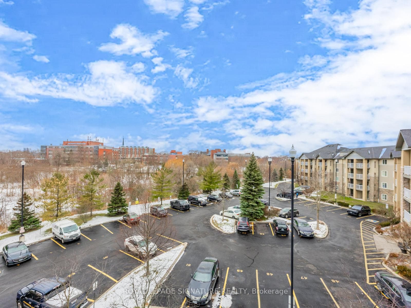 684 Warden Avenue Unit 430 photo 17