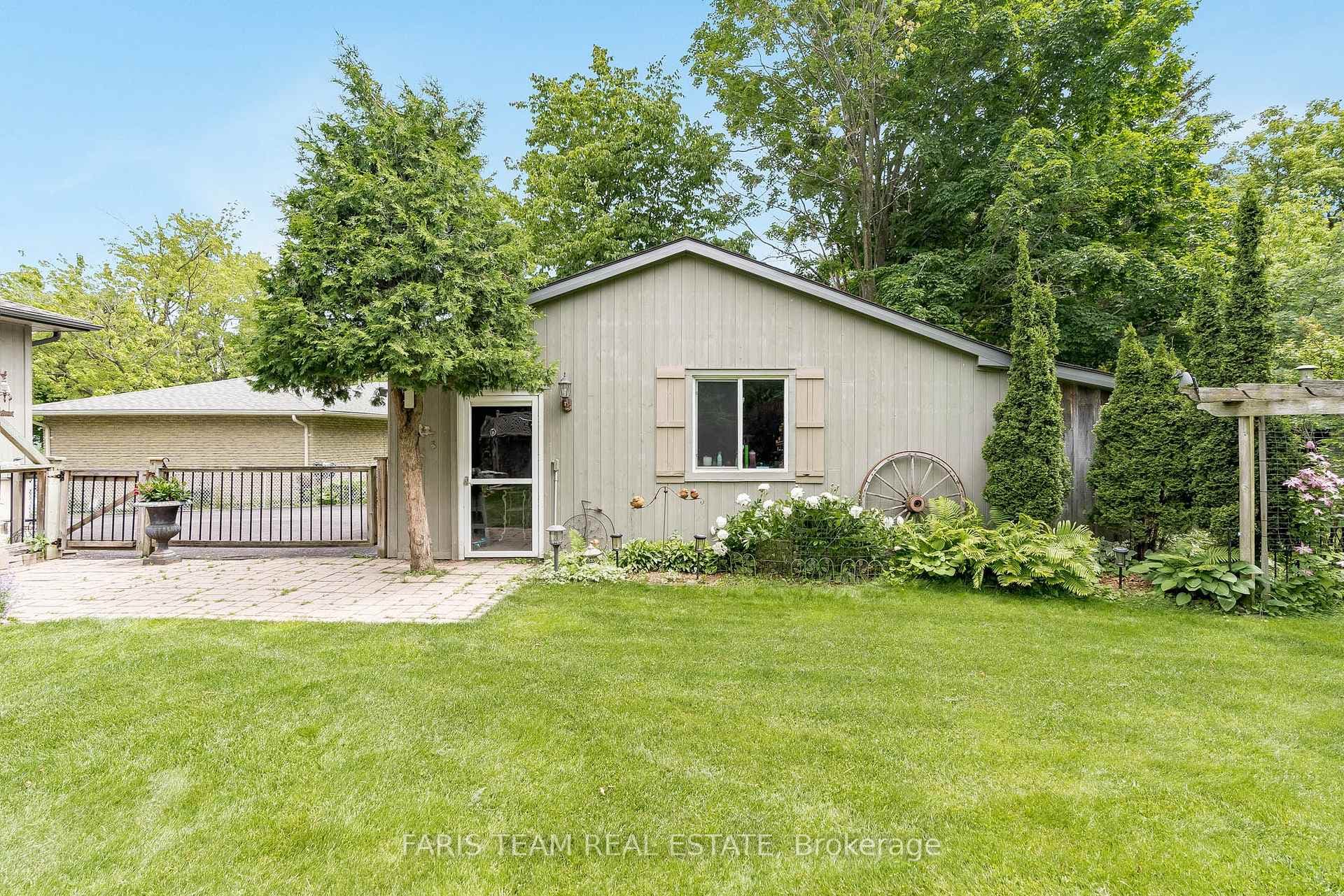 233 Pine Drive photo 25